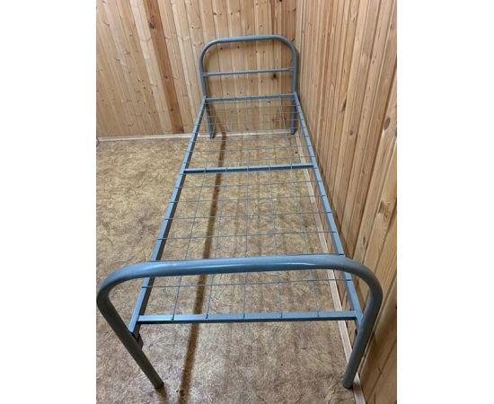 Кровать для рабочих металлическая одноярусная 1924x707x670 мм Кровать для рабочих металлическая одноярусная 1924x707x670 мм